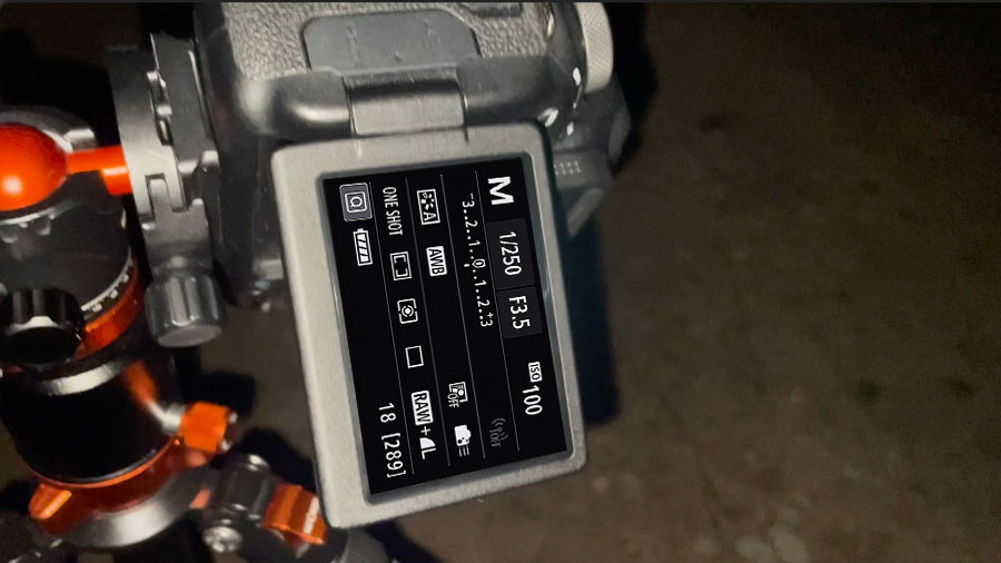 Camera settings dialled in at night